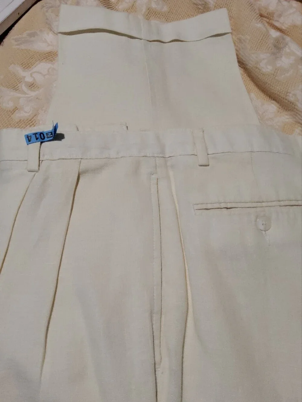 Men's Cream Pleated Dress Pants by